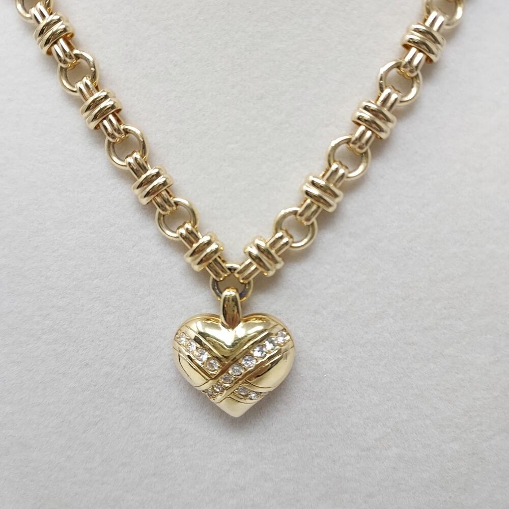 Vintage Swarovski Vonelle Crystal Gold Tone Heart Pendant Necklace Swan Signed